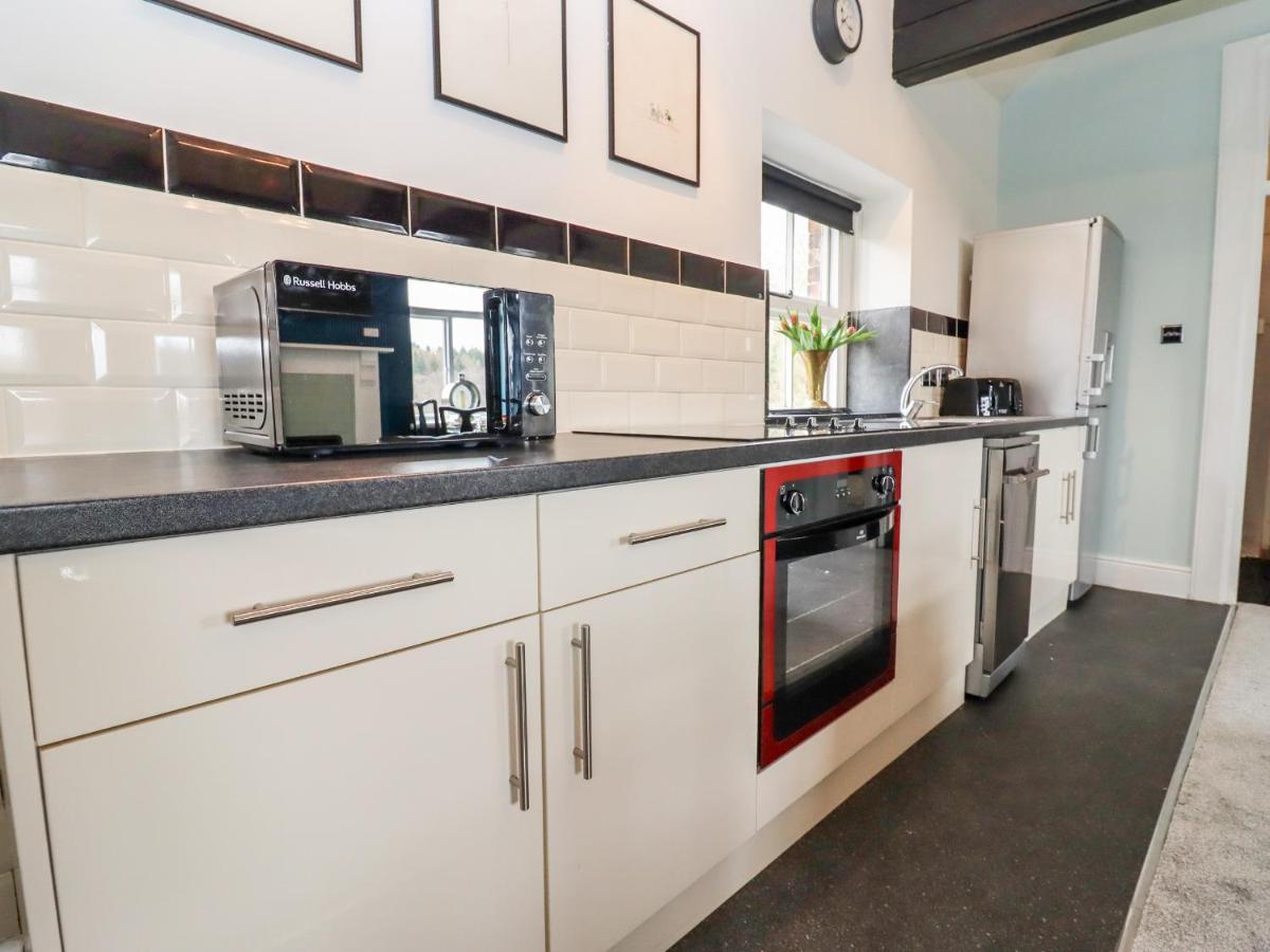 The Stable Apartment Lydney Luaran gambar