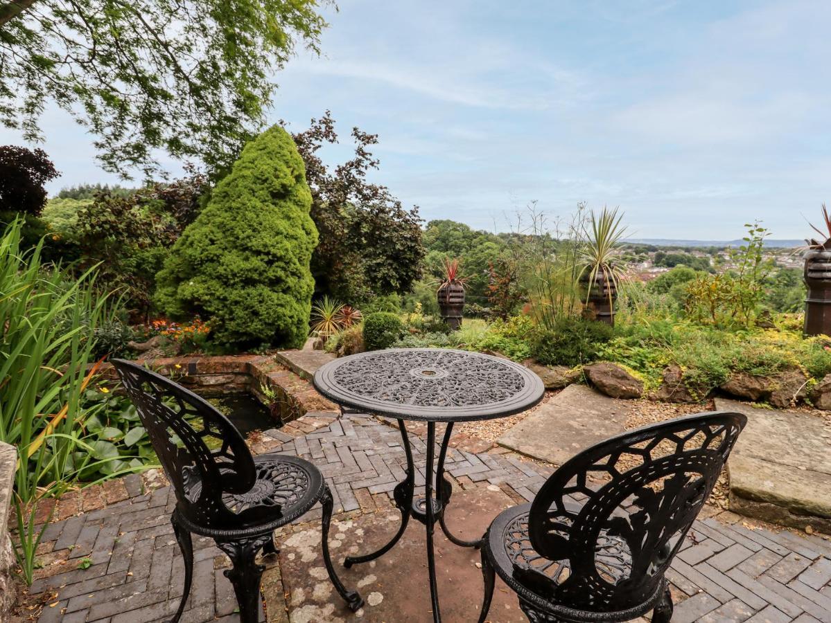 The Stable Apartment Lydney Luaran gambar